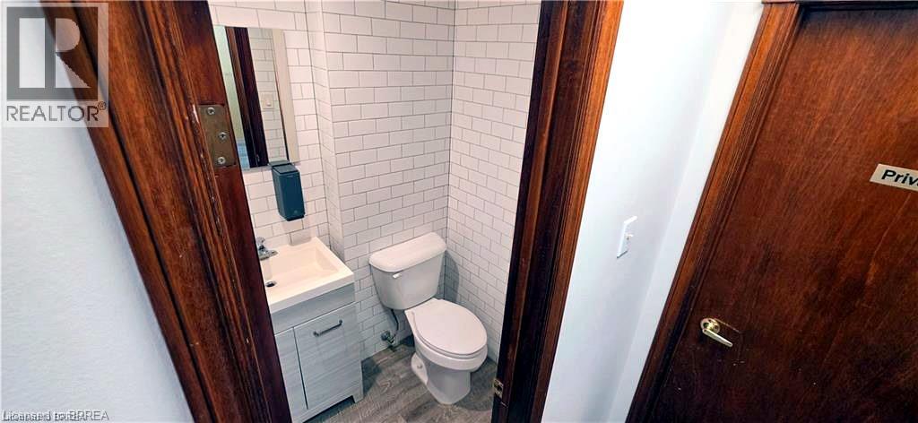 129-131 Market Street Property Photo 13