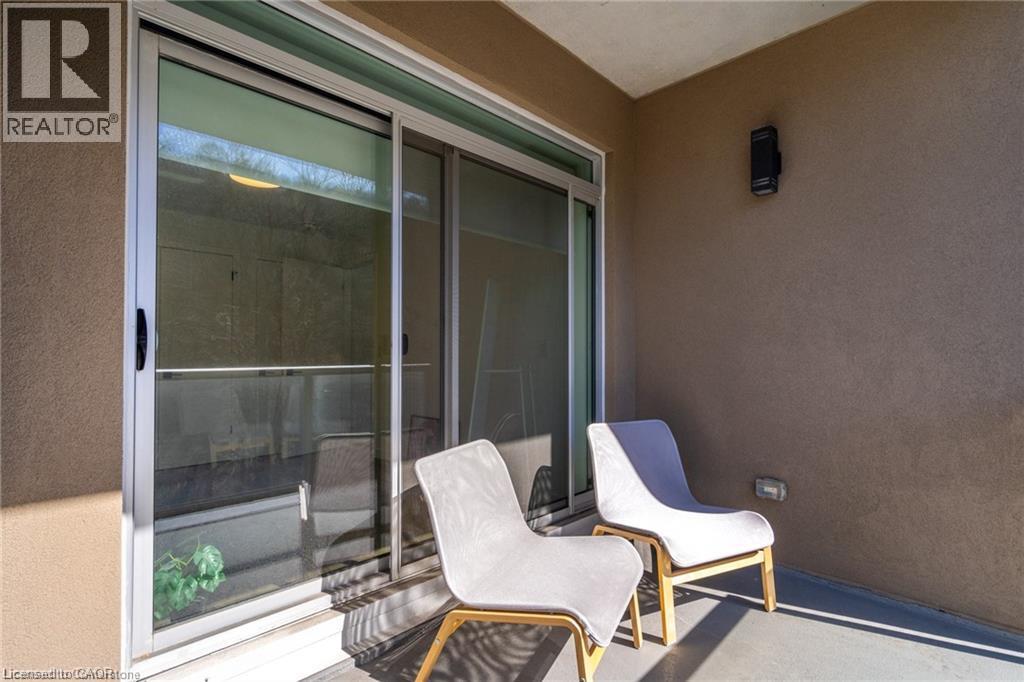 455 Charlton Avenue Unit# 402 Property Photo 9
