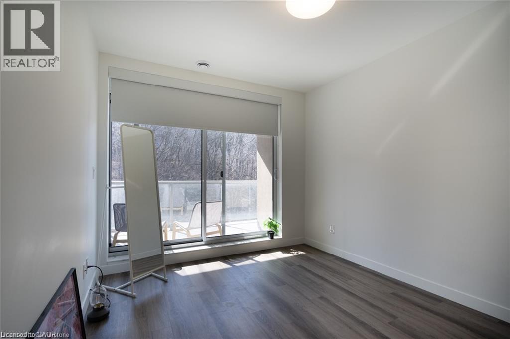 455 Charlton Avenue Unit# 402 Property Photo 18