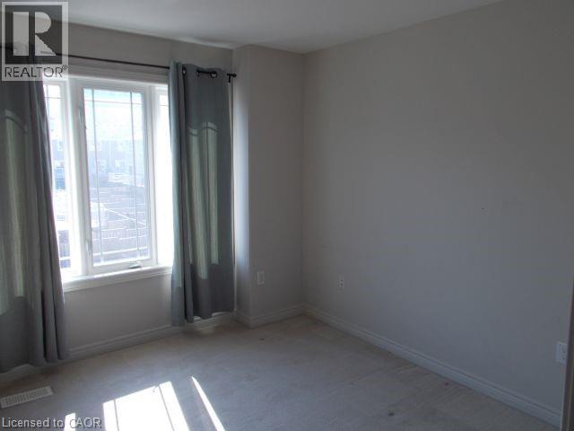 8 Hemlock Way Unit# 6 Property Photo 8