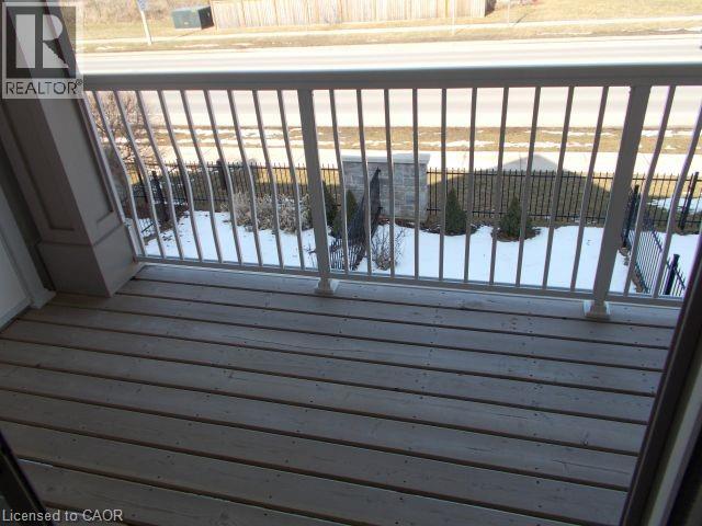 8 Hemlock Way Unit# 6 Property Photo 10