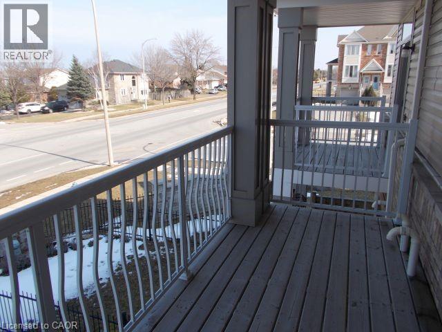 8 Hemlock Way Unit# 6 Property Photo 11