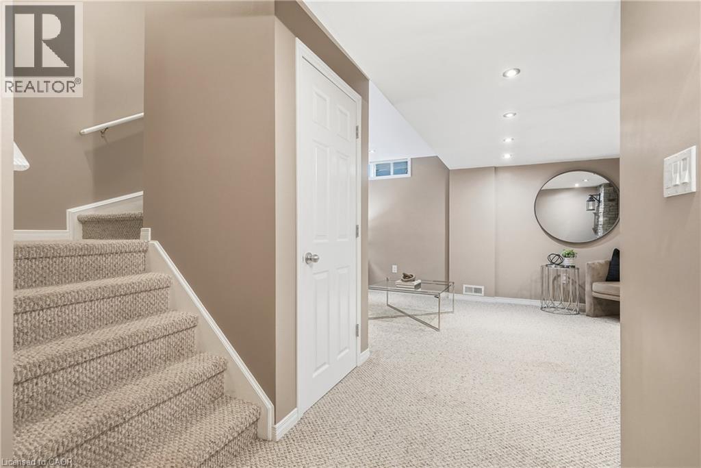 86 Springstead Avenue Property Photo 24