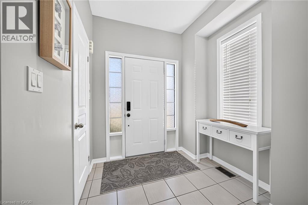 170 Palacebeach Trail Unit# 21 Property Photo 2