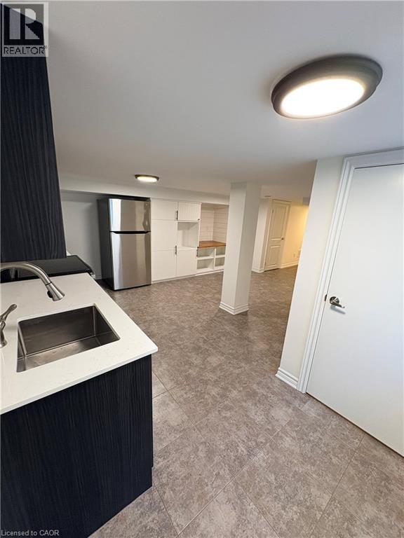 9 East 33rd Street Unit# Lower Property Photo 3