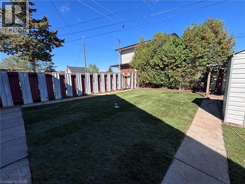 1873 Main Street E Property Photo 33