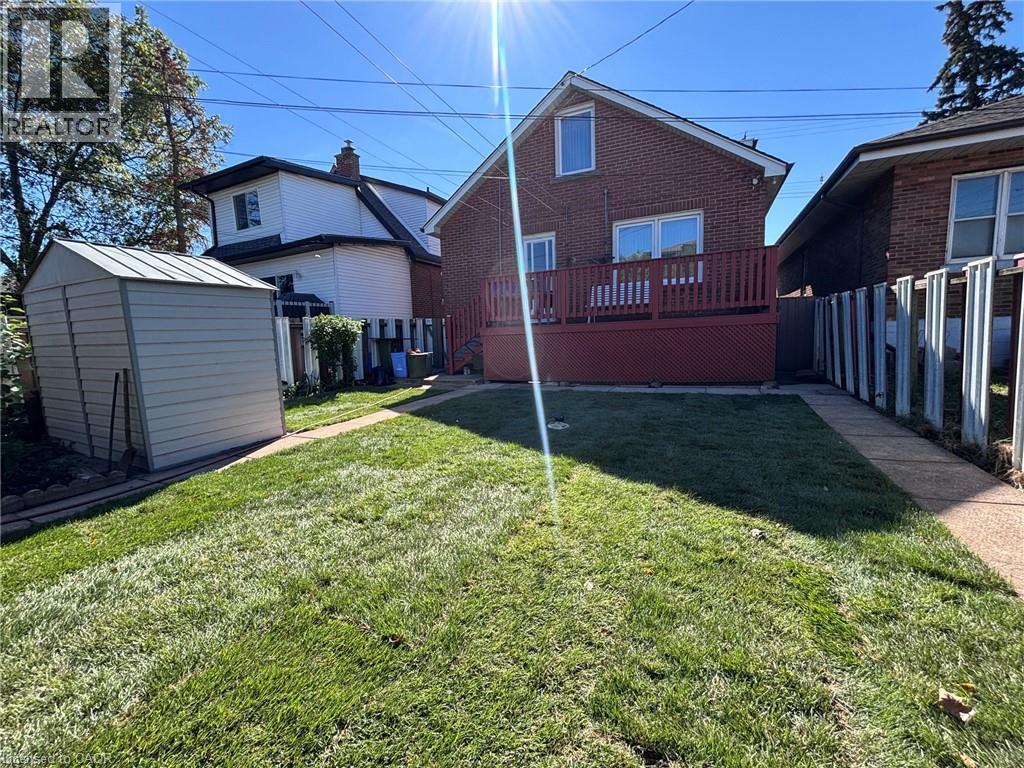 1873 Main Street E Property Photo 36