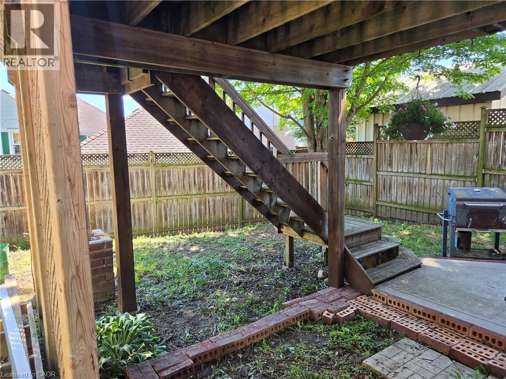 709 Windflower Crescent Property Photo 21