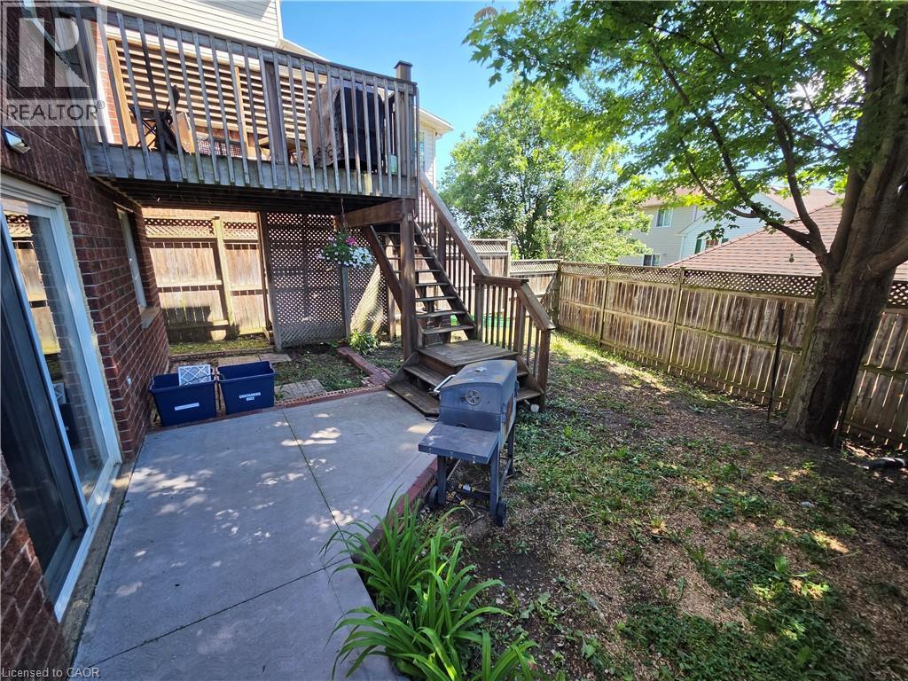 709 Windflower Crescent Property Photo 23