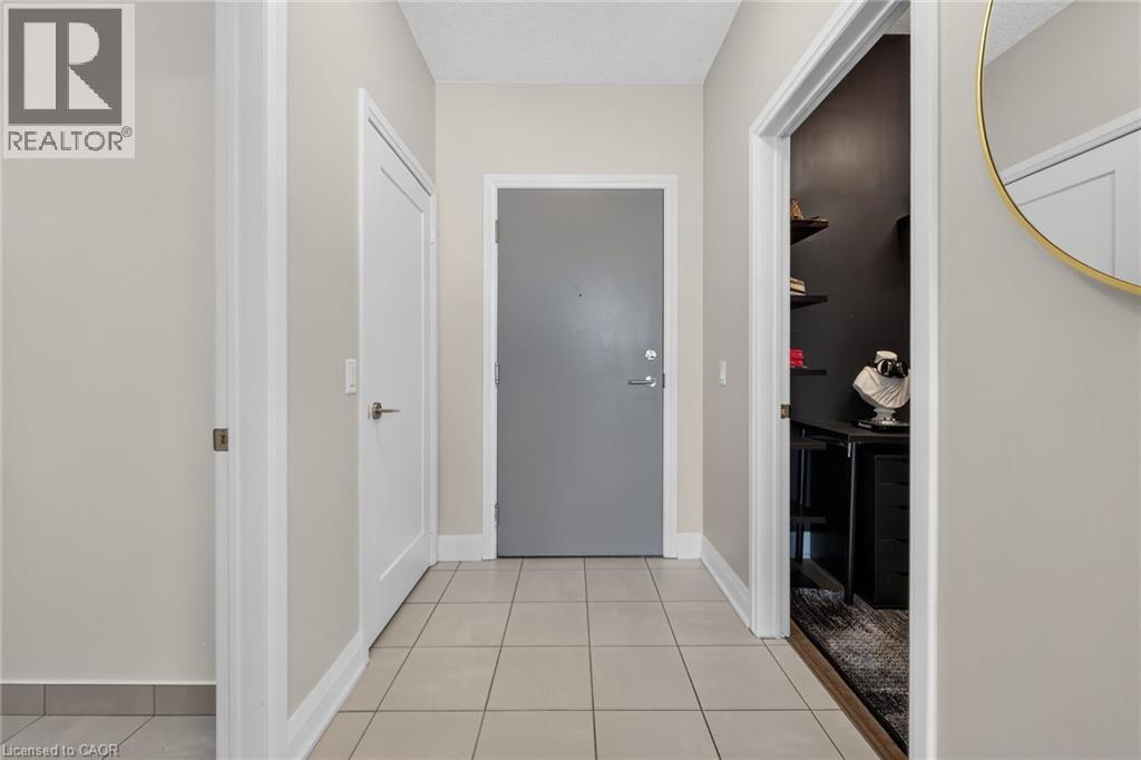 16 Concord Place Unit# Ph613 Property Photo 8