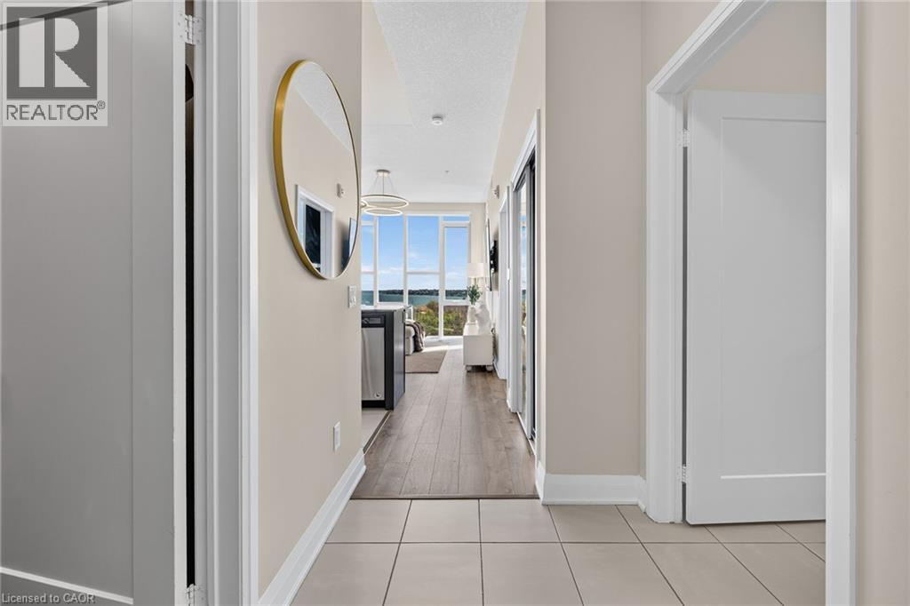 16 Concord Place Unit# Ph613 Property Photo 9