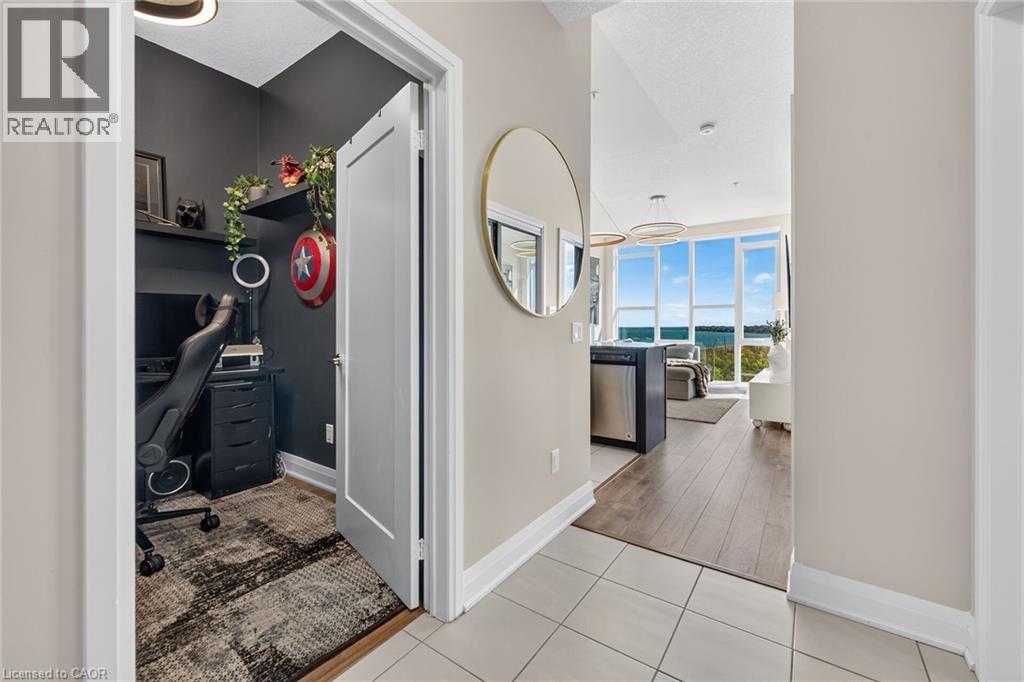 16 Concord Place Unit# Ph613 Property Photo 10