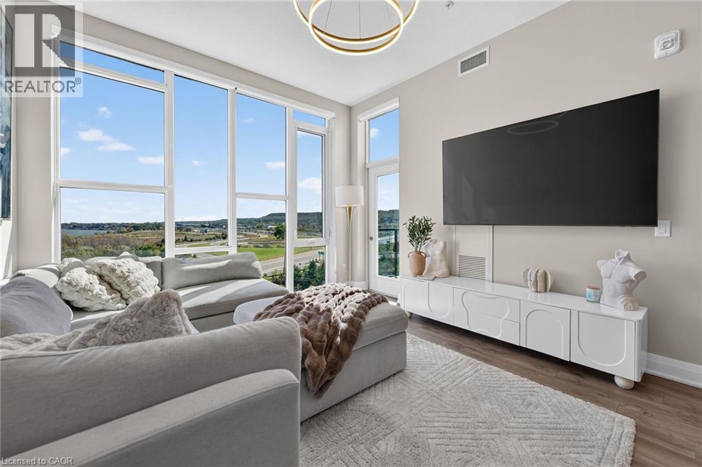 16 Concord Place Unit# Ph613 Property Photo 21