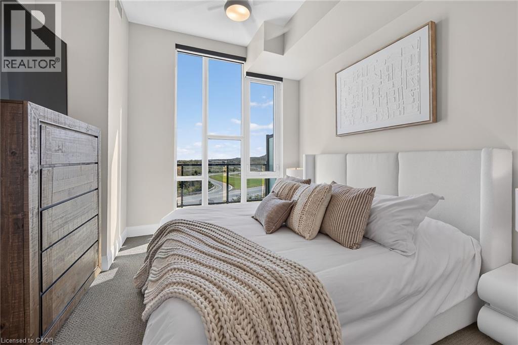 16 Concord Place Unit# Ph613 Property Photo 29