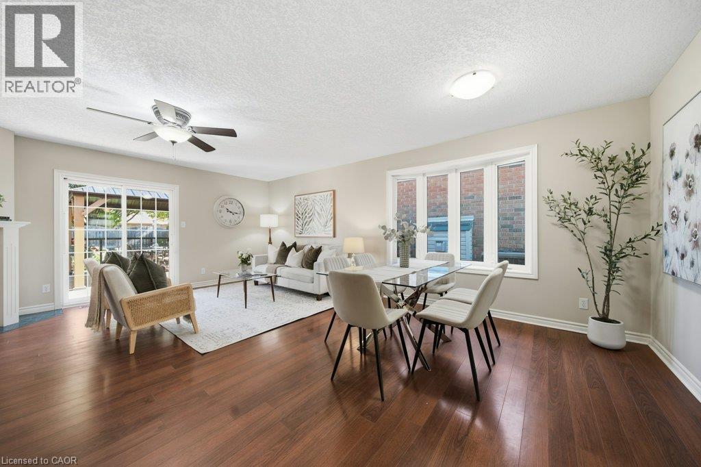 587 Sandbanks Crescent Property Photo 13