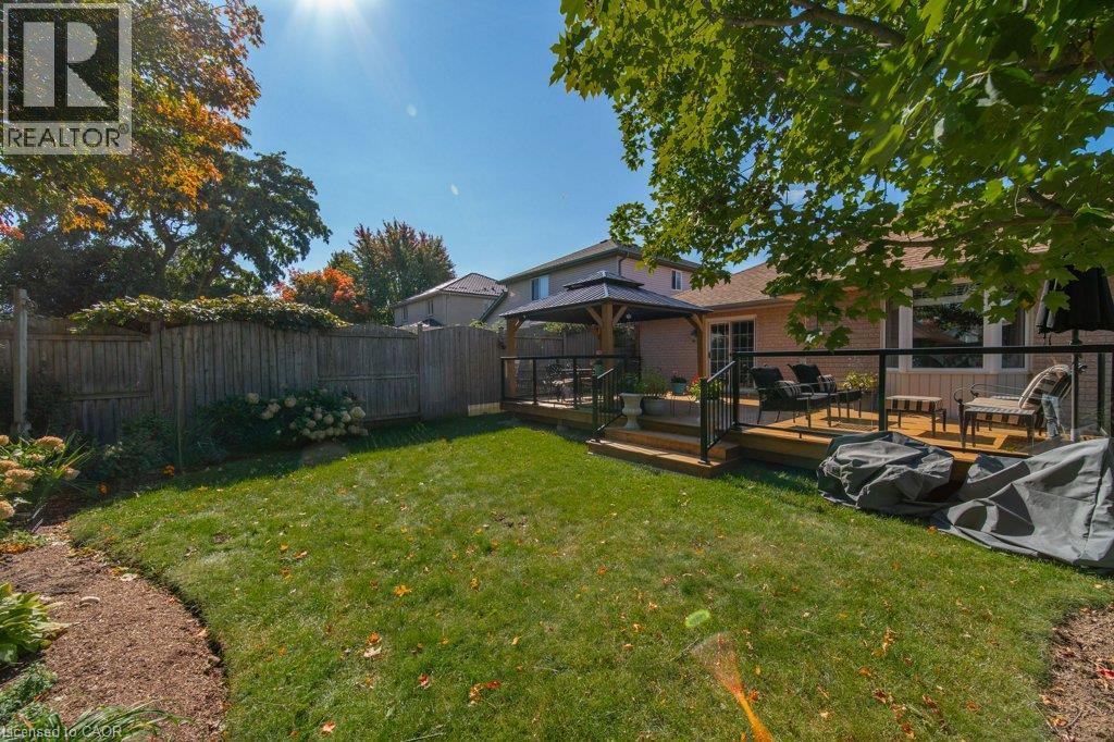587 Sandbanks Crescent Property Photo 37