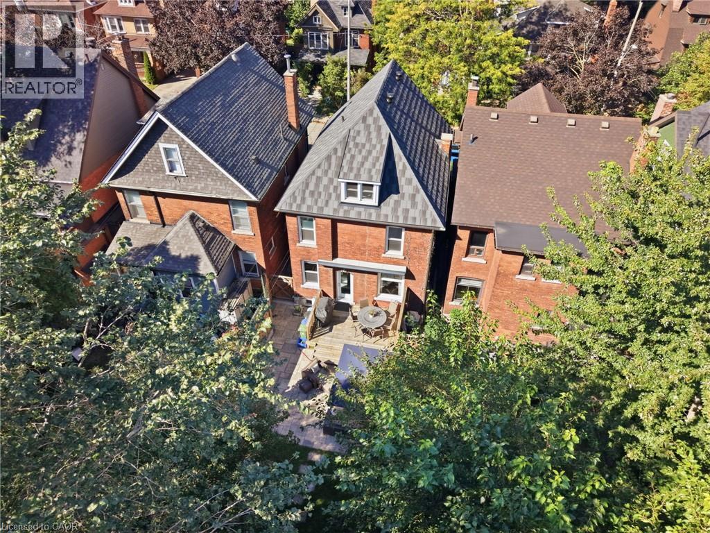 35 Fairleigh Avenue S Property Photo 42