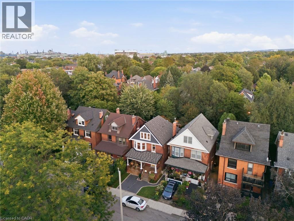 35 Fairleigh Avenue S Property Photo 47