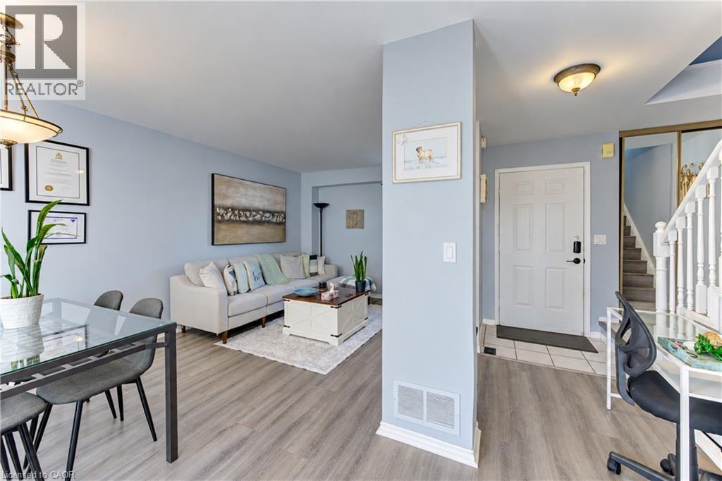 190 Nith River Way Property Photo 9