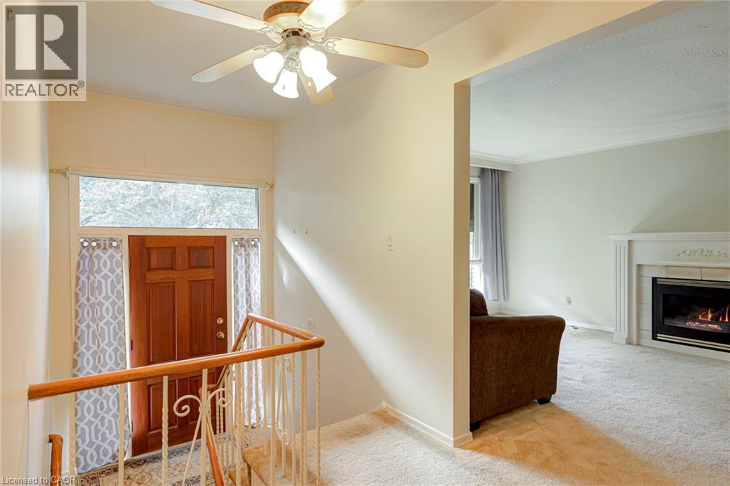 8 Bonnylyn Drive Property Photo 5