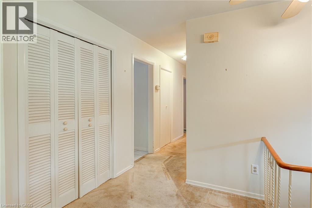 8 Bonnylyn Drive Property Photo 15