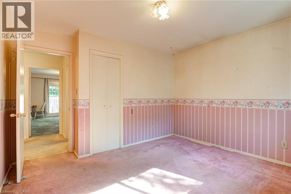 8 Bonnylyn Drive Property Photo 20