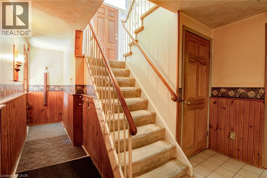 8 Bonnylyn Drive Property Photo 22