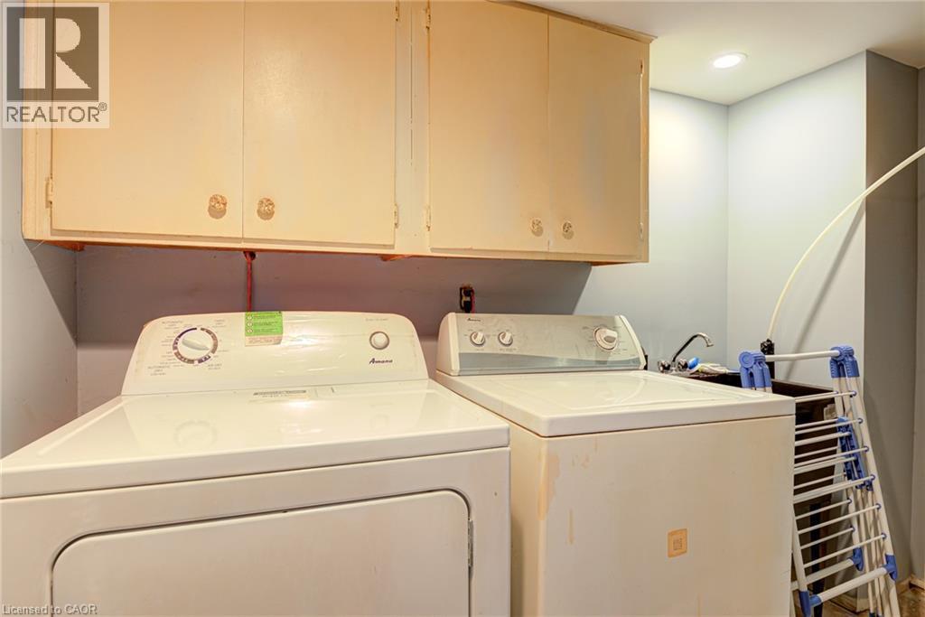 8 Bonnylyn Drive Property Photo 30