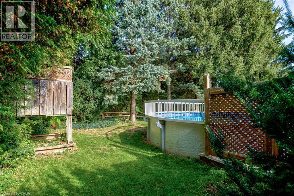 8 Bonnylyn Drive Property Photo 36