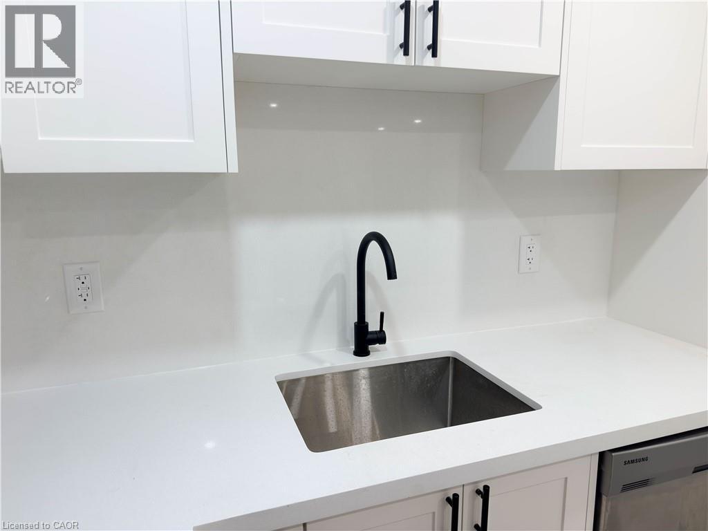 304 Westpark Crescent Property Photo 10
