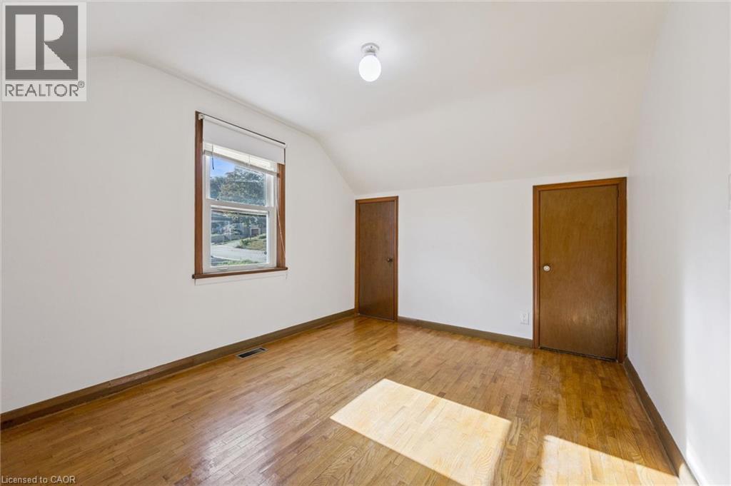 191 Grove Street Property Photo 23