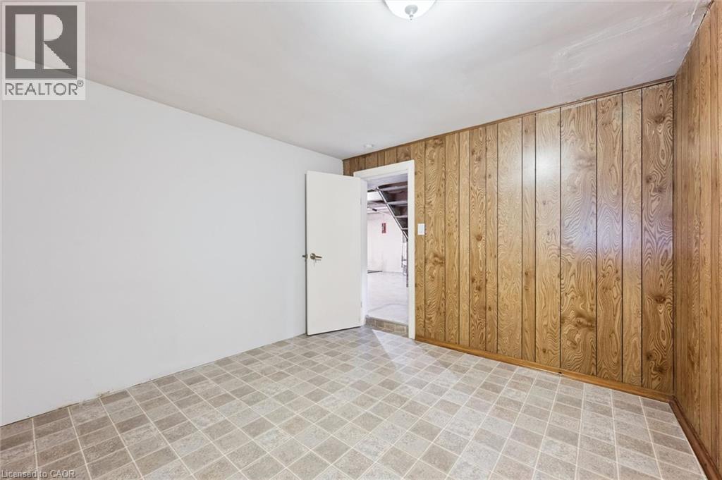 191 Grove Street Property Photo 31