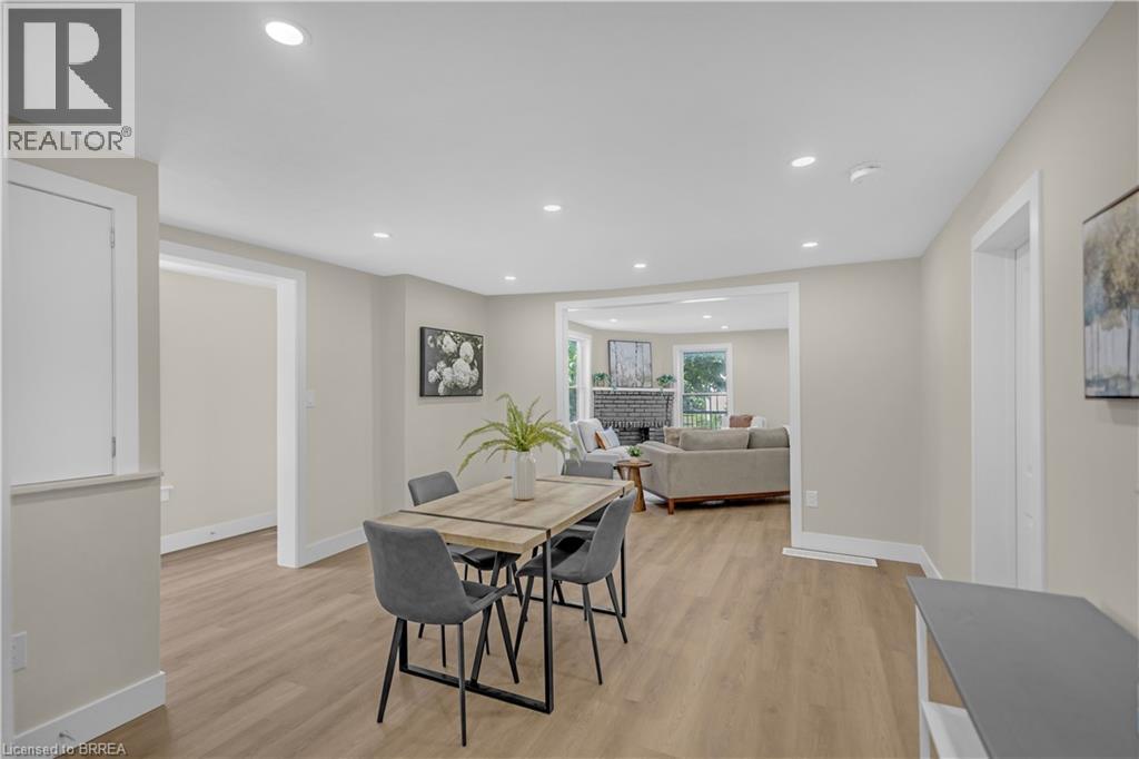 71 Kent Street N Property Photo 10