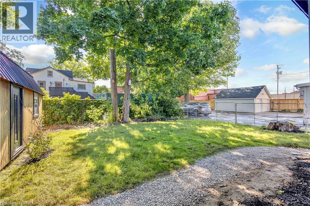 71 Kent Street N Property Photo 30