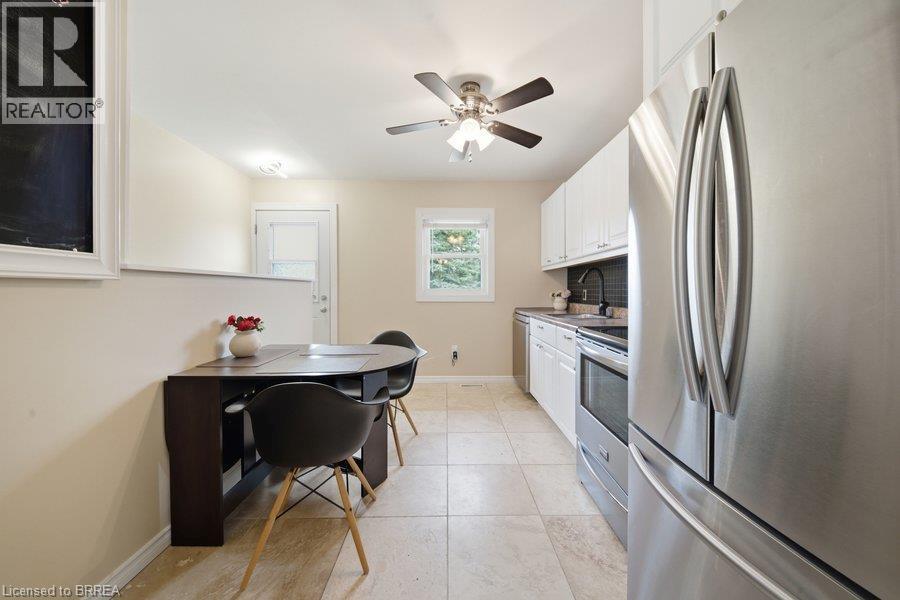 27 Frank Street Property Photo 3