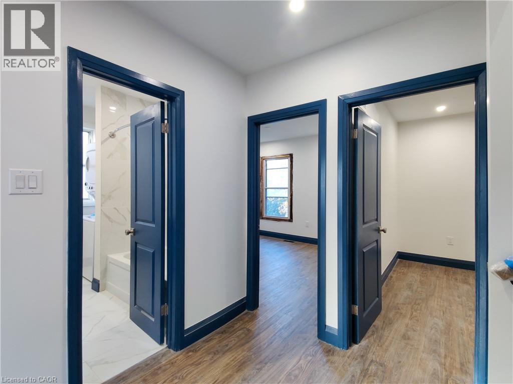134 Ontario Avenue Unit# 2 Property Photo 4