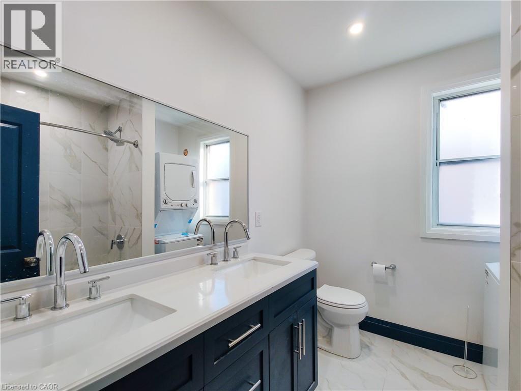 134 Ontario Avenue Unit# 2 Property Photo 15