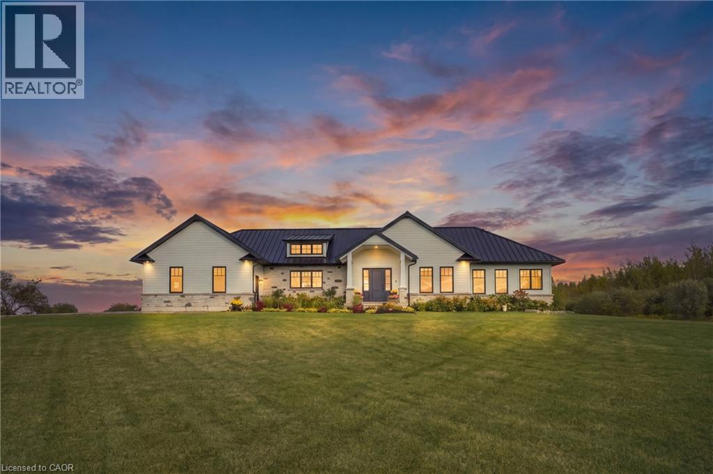 373227 6th Line Property Photo 1