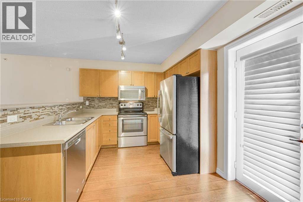2075 Appleby Line Unit# 102 Property Photo 10