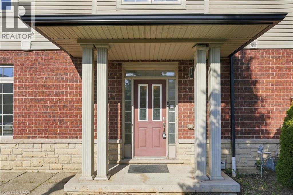 400 Stonehenge Drive Unit# 8 Property Photo 3