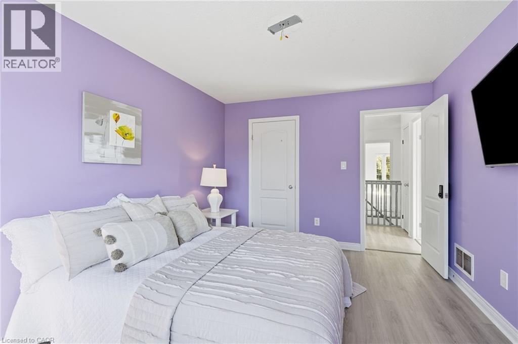 400 Stonehenge Drive Unit# 8 Property Photo 27