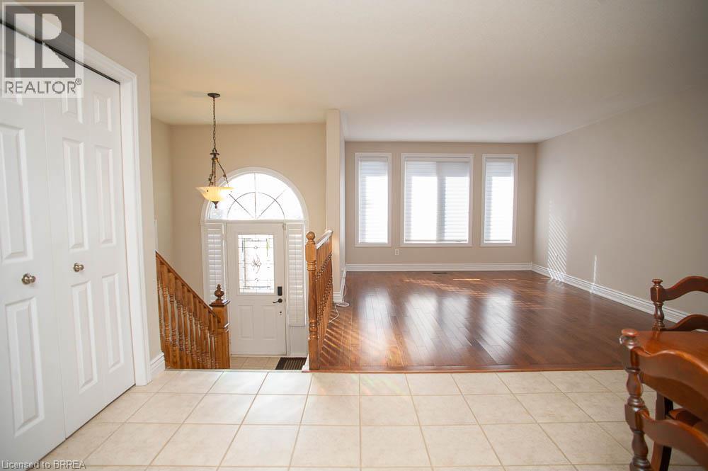 16 Bradbury Crescent Property Photo 5