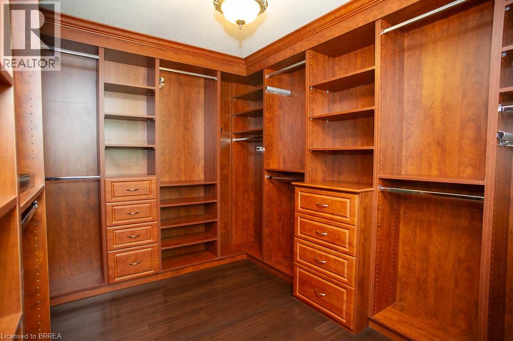 16 Bradbury Crescent Property Photo 14