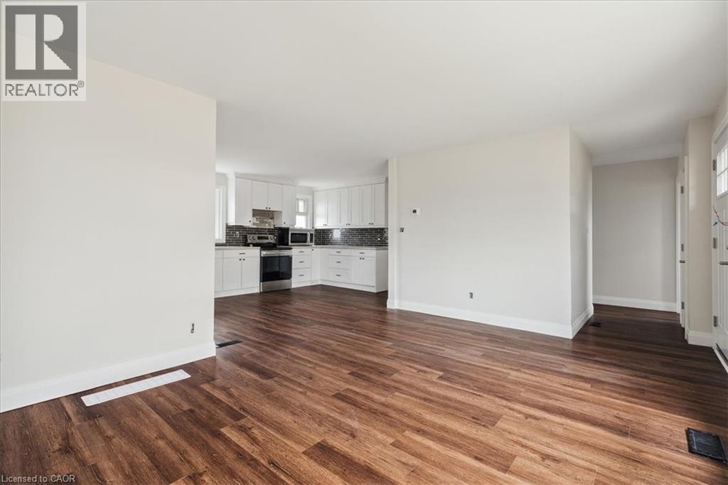 79 Canterbury Avenue Unit# Upper Property Photo 5