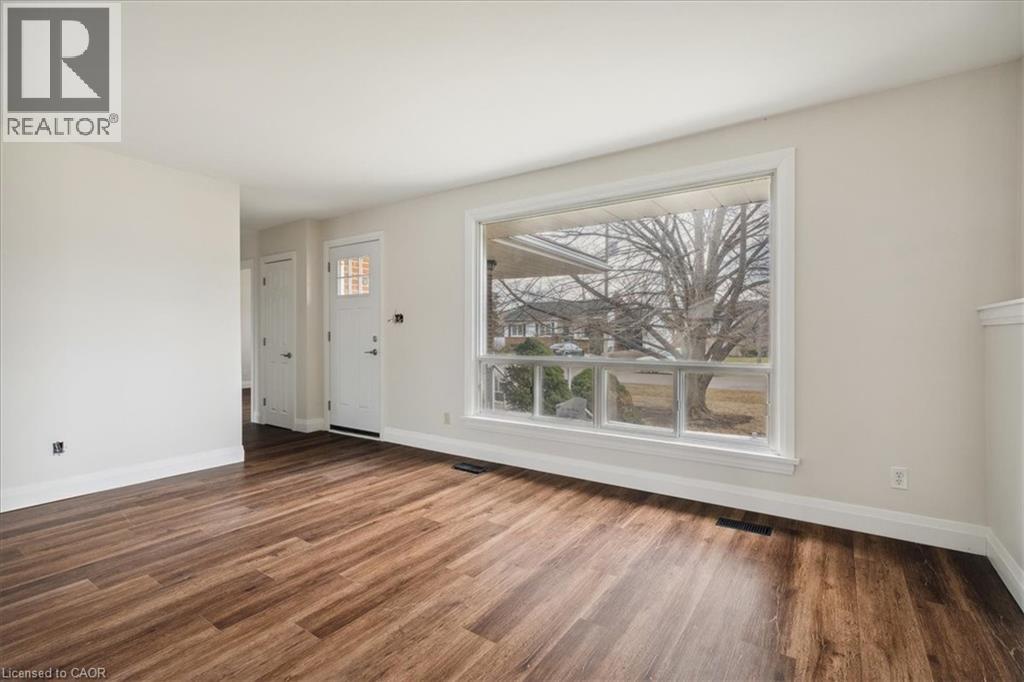 79 Canterbury Avenue Unit# Upper Property Photo 6