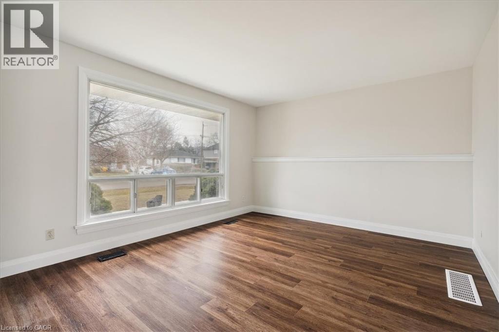 79 Canterbury Avenue Unit# Upper Property Photo 7
