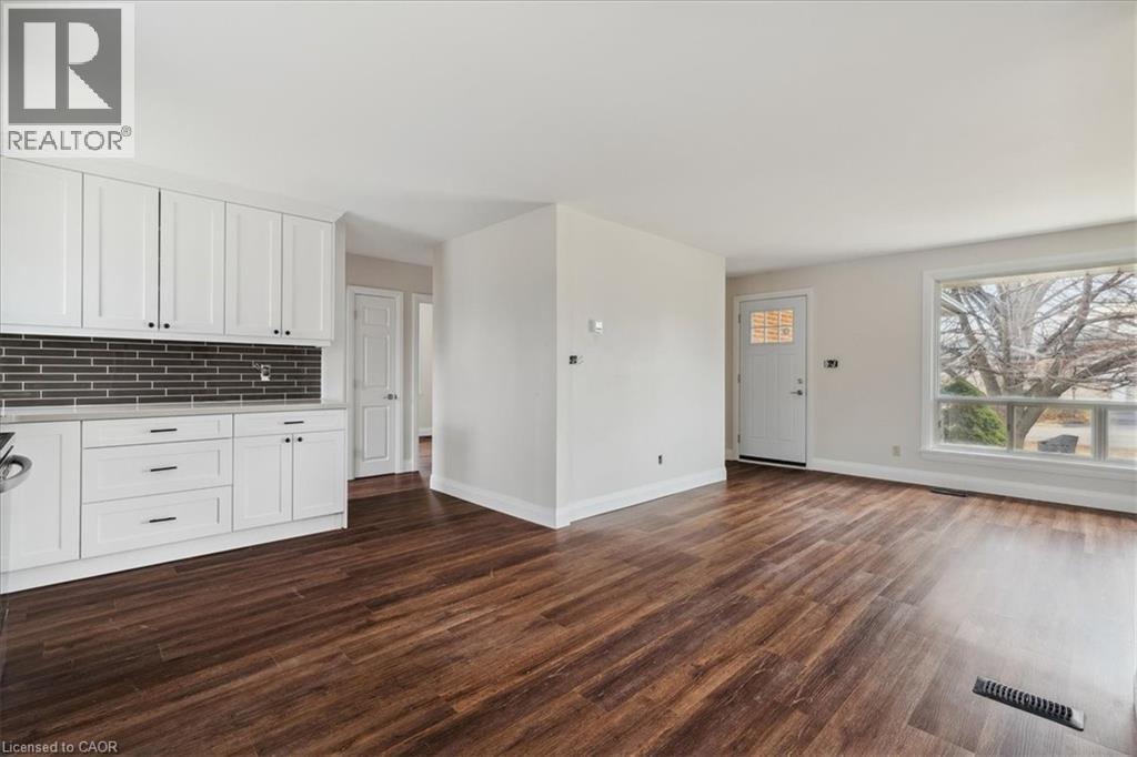 79 Canterbury Avenue Unit# Upper Property Photo 11