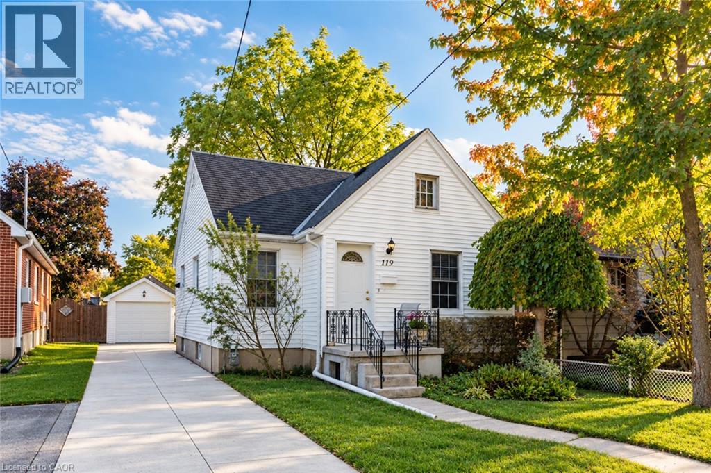 119 Bond Street Property Photo 3