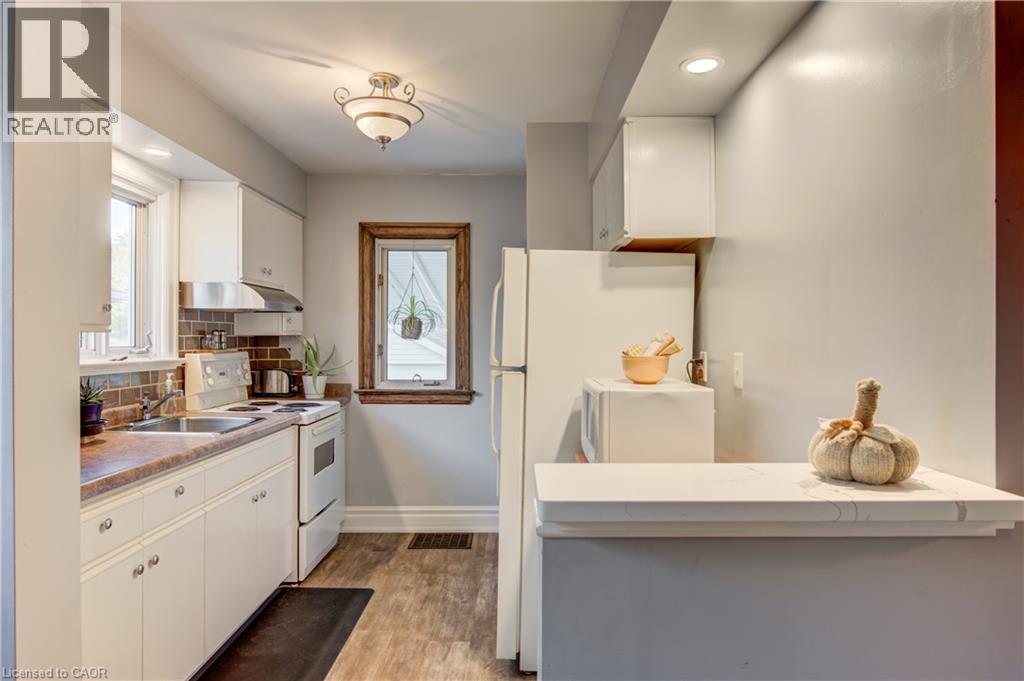 119 Bond Street Property Photo 18