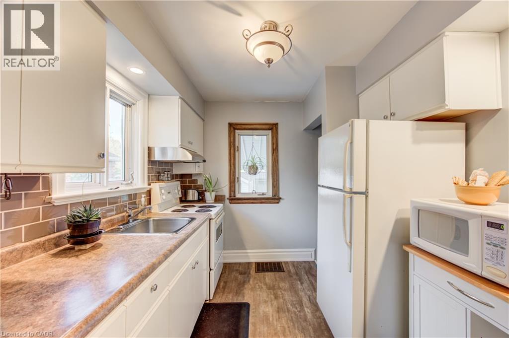 119 Bond Street Property Photo 22